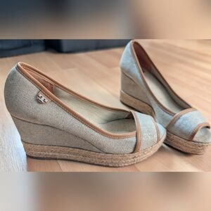 Tory Burch Tan Espadrille Wedges 7.5